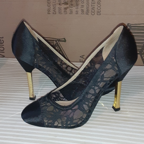 Ladies Heels (Bundled)  ALL SIZE 7! - Picture 3 of 16